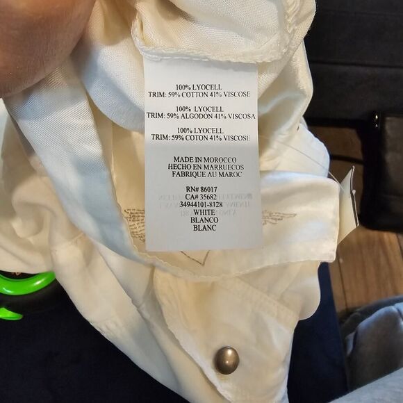 NWT Bebe Off White Cargo Wide Leg Cropped Highrise Pants Size 6 - Picture 10 of 10